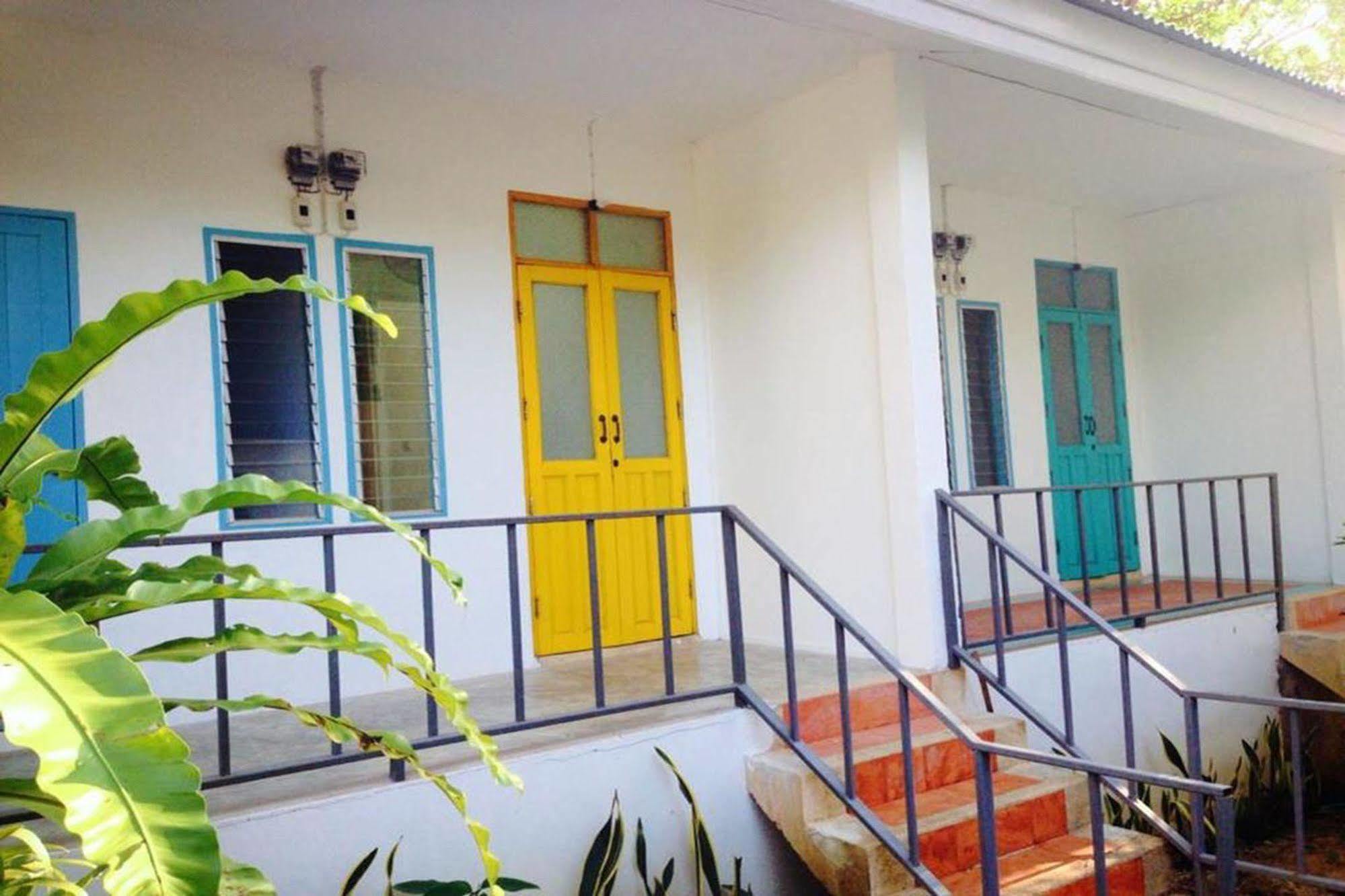 Sleepyowl Hostel Ban Bang Bao  Exterior foto
